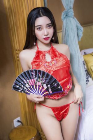 男人亲嘴脱内衣内裤视频_超清手机在线观看