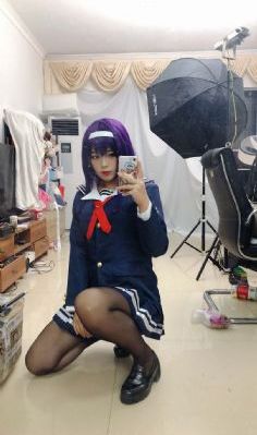 撕开她的乳罩慢慢揉捏吻_HD手机在线观看
