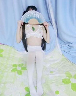 新婚和上司出差日子_BD英语HD在线观看