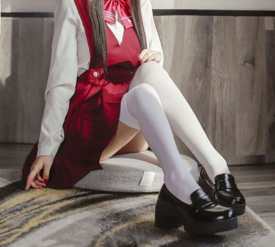 美女任你操_BD英语高清免费观看