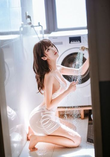 圈里人都知道热巴和黄磊_手机免费观看