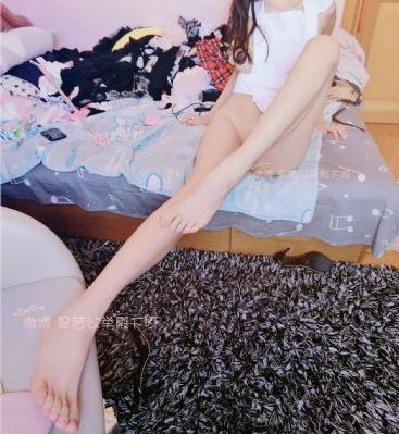 两个人的视频免费观看_国产剧高清电影在线